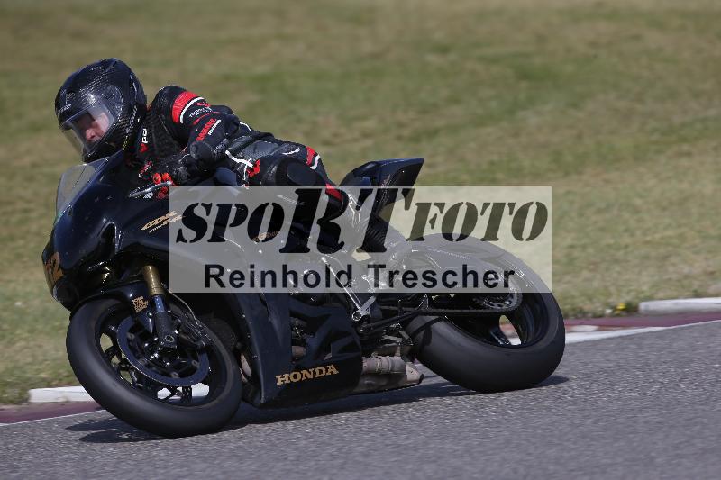 /11 28.04.2026  PROMAX ADR/Gruppe gruen/212